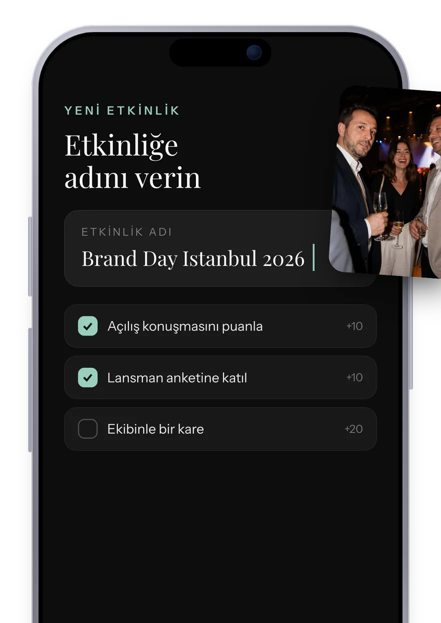 Flayk'ta etkinlik oluşturma ekranı: Brand Day Istanbul 2026 adı girilmiş, anket ve fotoğraf görevleri seçilmiş